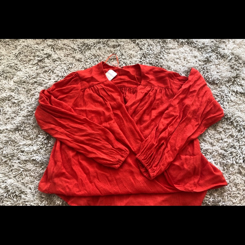 Free people balloon sleeve top NEW WITH TAGS